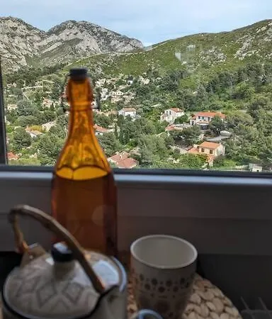 Ideal Sea View, Near Calanques &velodrome -parking Apartment